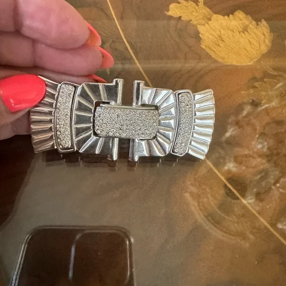 Judith Leiber crystal Swarovski metalic bow pin brooch. New - Picture 16 of 16